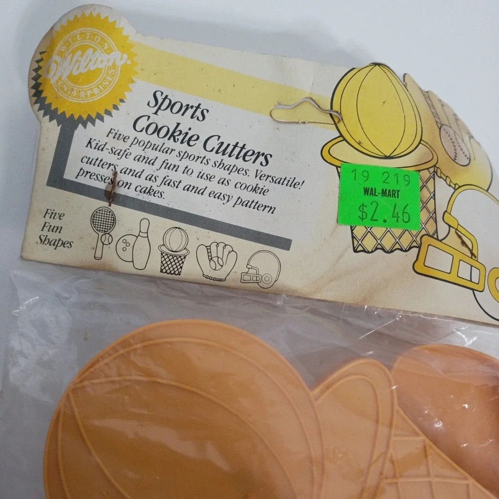 Wilton sports cookie